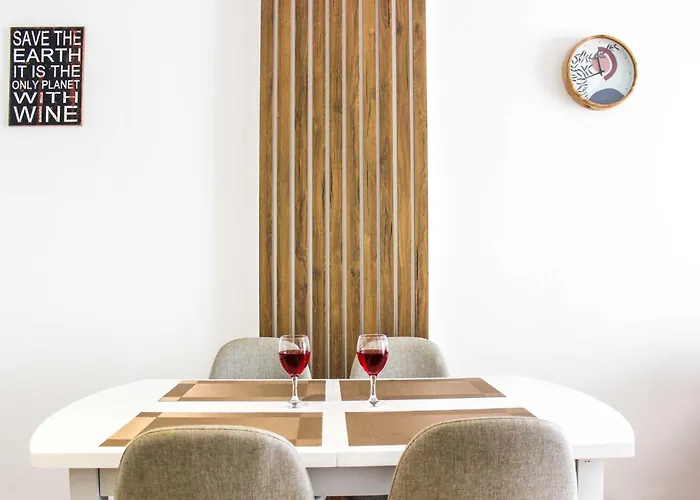 Sunwave Hideaway D25 アパート