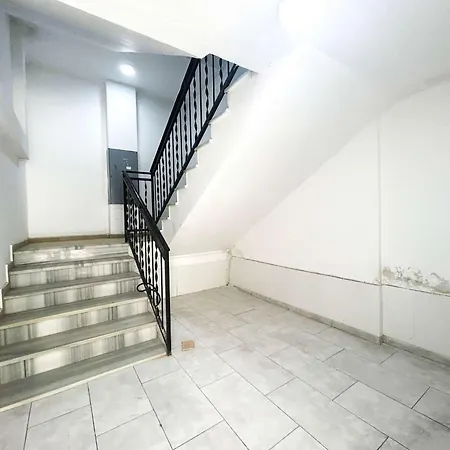 Sunwave Hideaway D25 Golem (Tirana)